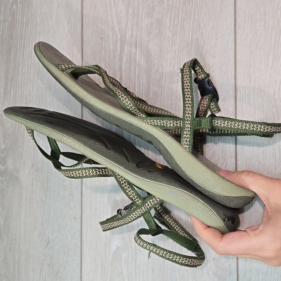 Keen Womens Strappy Outdoor hiking Sandals shoes sz 8.5 - Picture 7 of 9